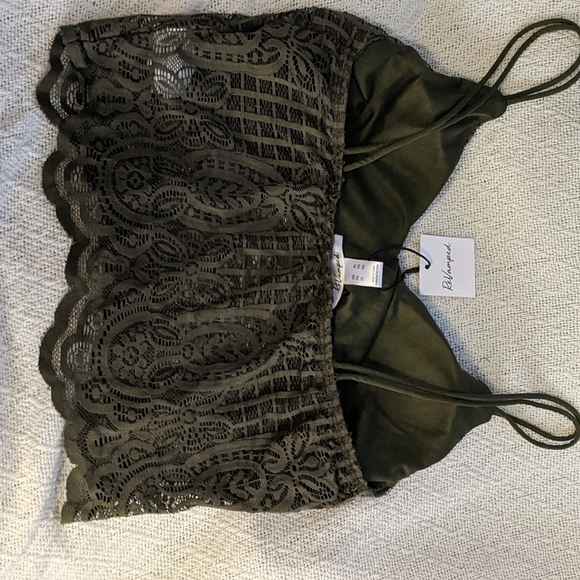 Olive Green Lacy Stretchy Crop Top - Picture 2 of 3